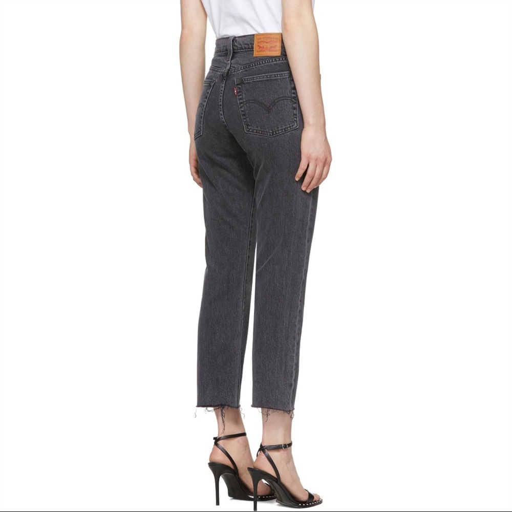 Levi’s Wedgie Straight Jean in Grey 25